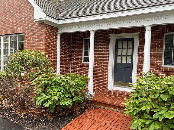 4th image of 47 Stonegate Rd
