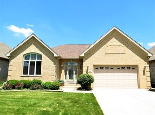 141 Rose Dr, Bloomingdale, IL 60108