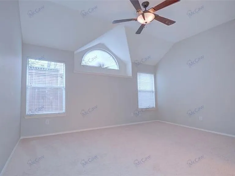 7297 Chinquapin Dr — Photo 22