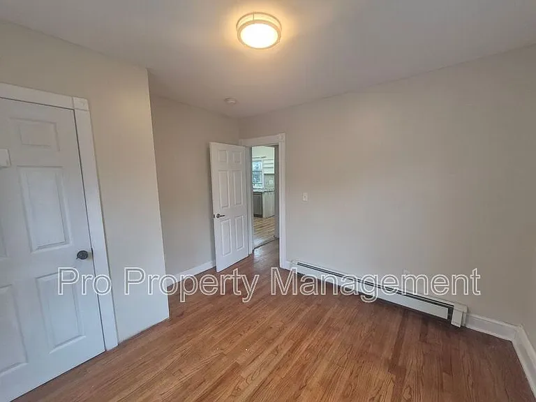 25 Howard Ave #2 — Photo 12