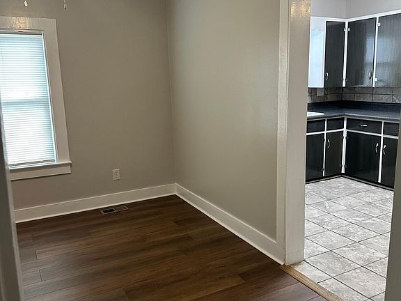 Dining Room is adjacent to Kitchen