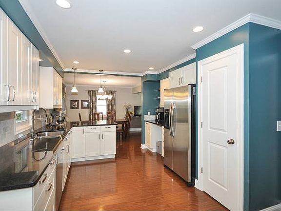 Kitchen is open to breakf