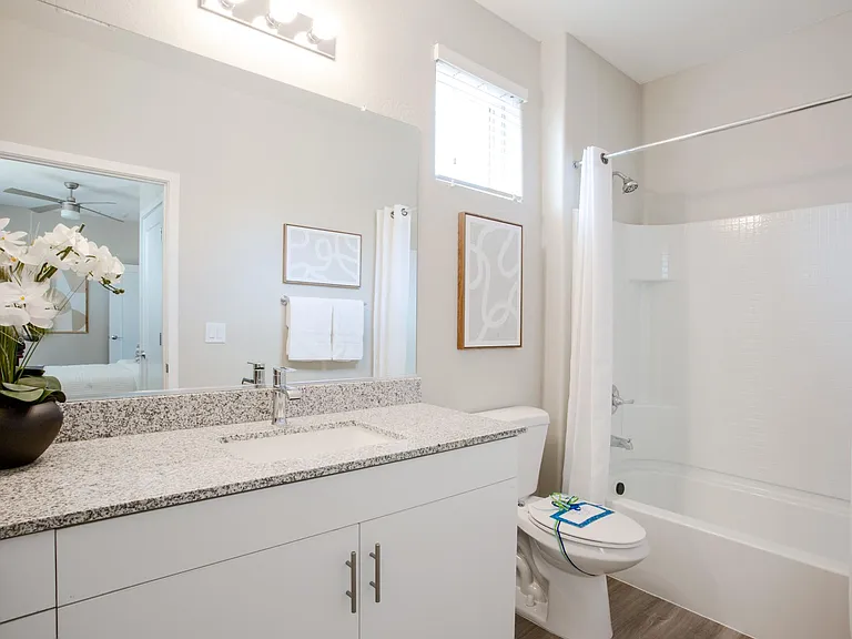 The Carson Townhomes — Photo 12