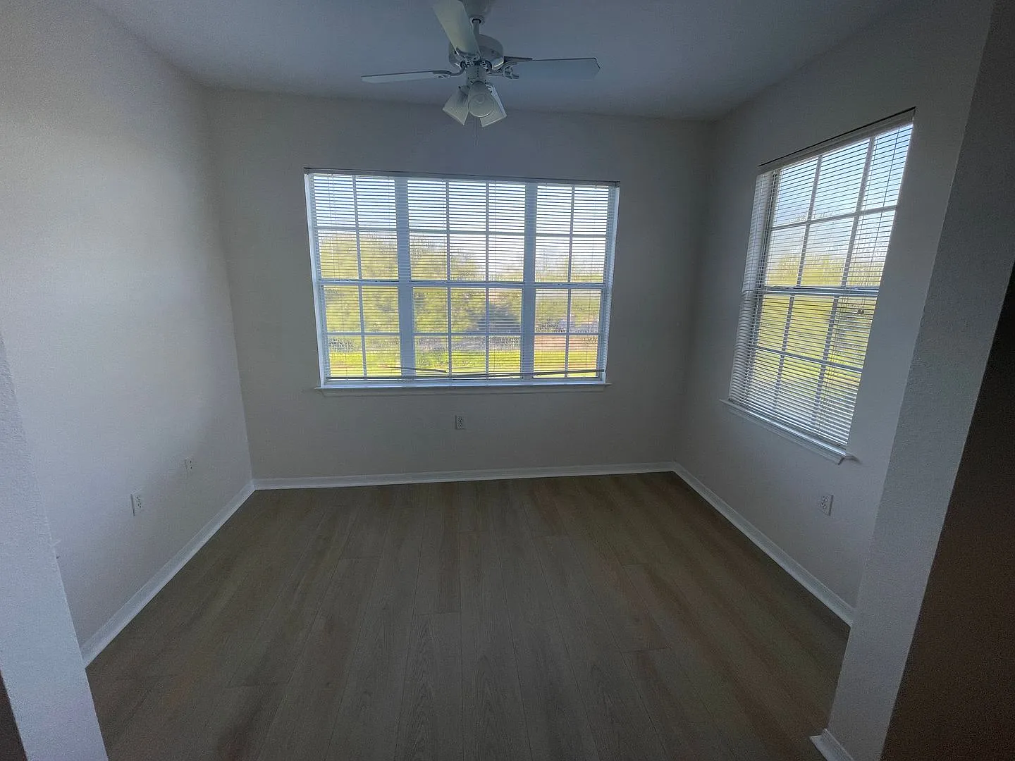 2 Bedroom/2 Bathroom Condo At Villa Valencia Available Now! — Photo 4