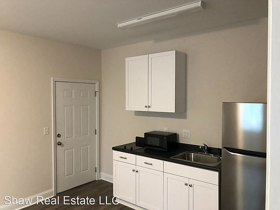 5th image of 512 S 17th St #302