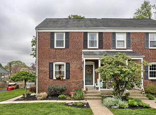 956 Center Ave, Lancaster, PA 17601