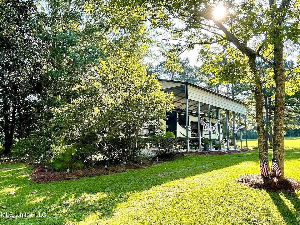 19 Charles Byrd Rd, Poplarville, MS 39470 Zillow