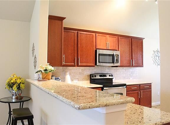 4th image of 11700 Cape Cod Springs Dr