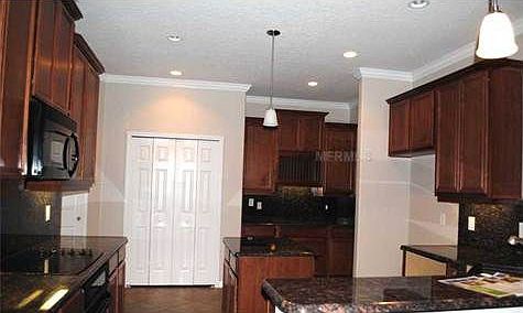 5th image of 5712 Windsong Oak Dr