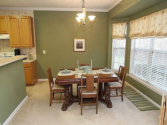 Dinner Party Capacity Dining Room