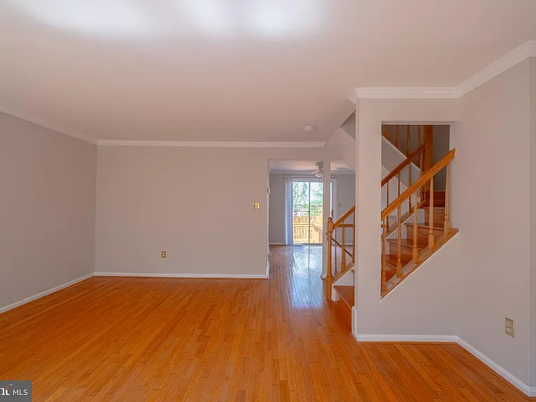 10611 Prairie Landing Ter — Photo 9