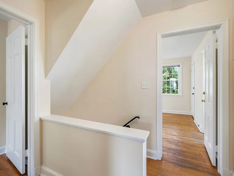 5206 Western Ave — Photo 14
