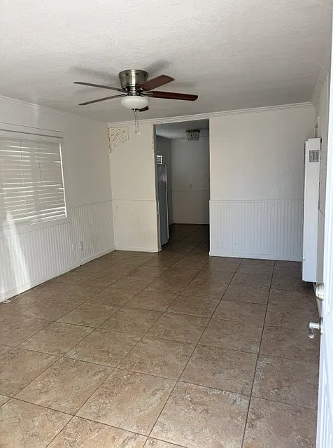 2 bed, 900 sqft, $2,700 — Photo 4