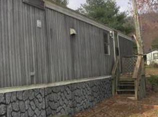 1036 Hall Rd, Bedford, VA 24523