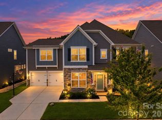 1020 Claires Creek Ln, Davidson, NC 28036