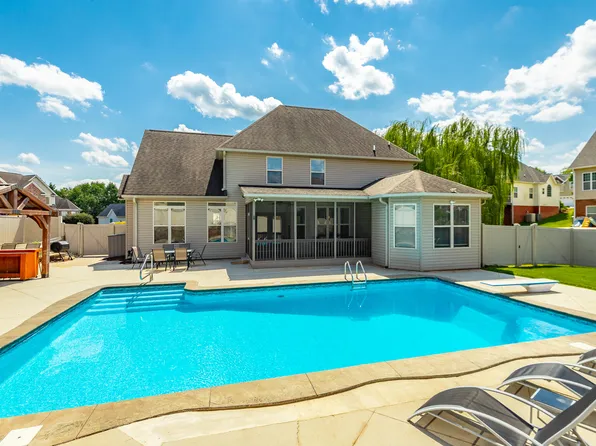 3855 Broken Elm Ln, Apison, TN 37302