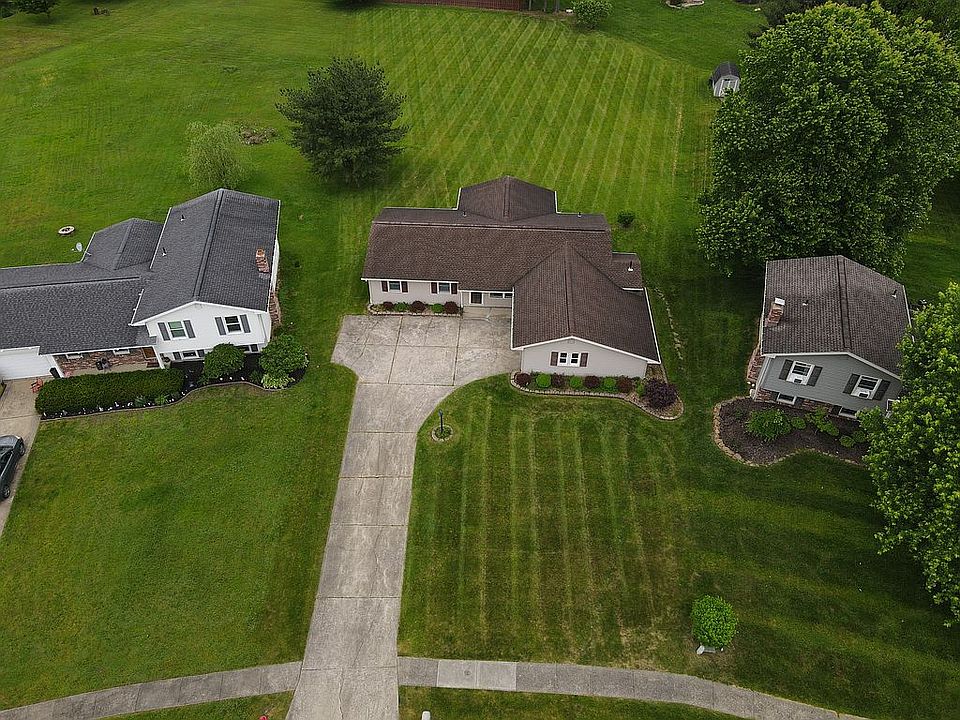 2nd image of 442 Garver Dr