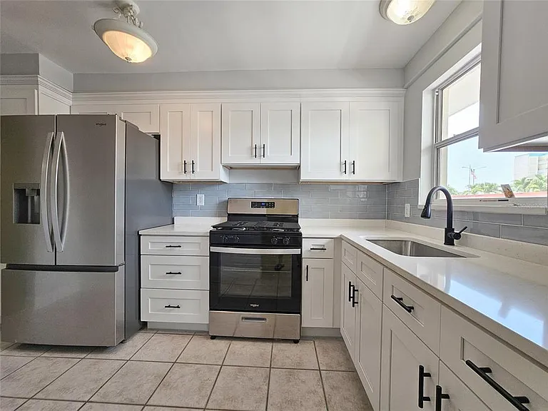 5840 30th Ave S #102 — Photo 3