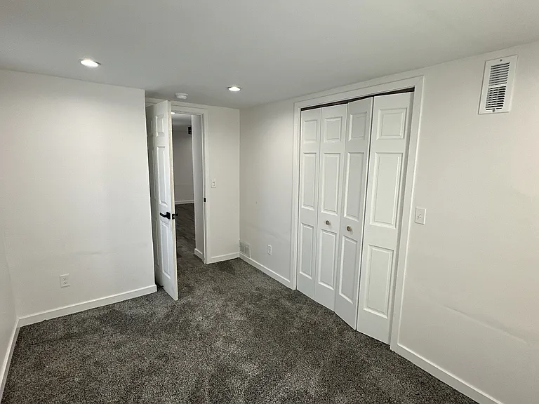 4-534 W 6th St #4 — Photo 2