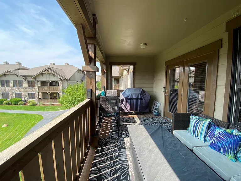 6005 Saint Moritz Dr #B — Photo 19
