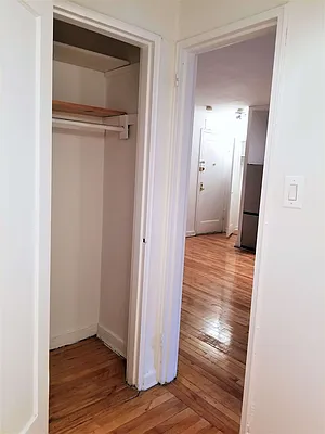 Rented by Igor Ger, LREB | media 9