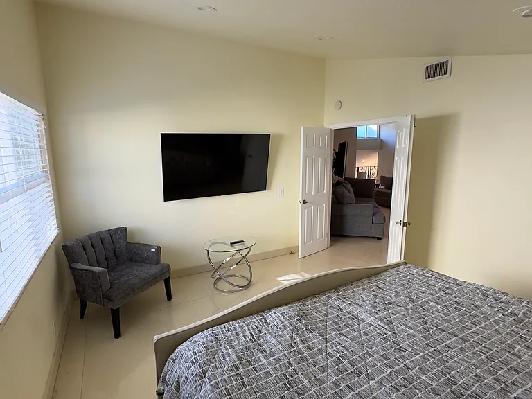 Deaver Dr — Photo 29