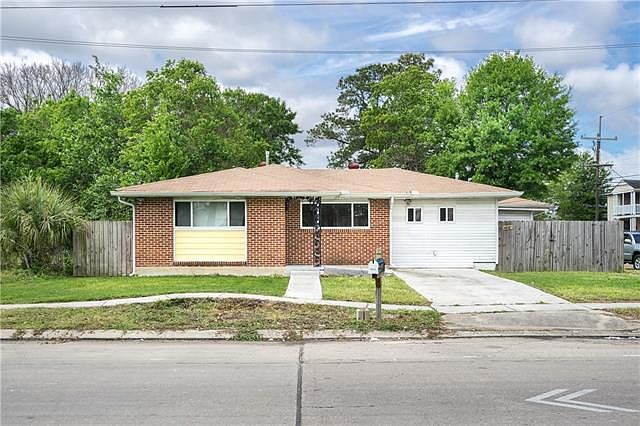 1st image of 4030 Paris Ave