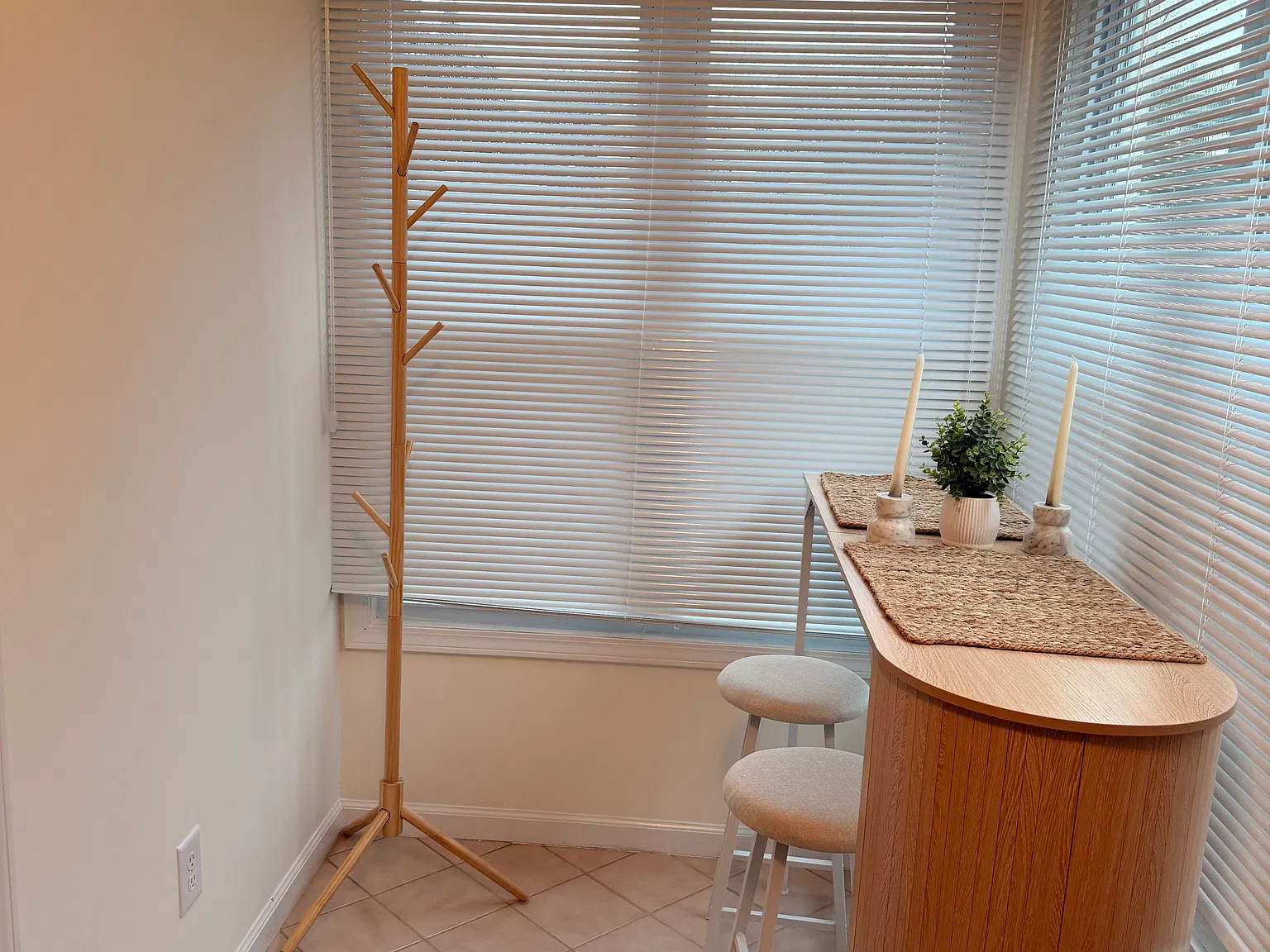 1 bed, 400 sqft, $2,800 — Photo 4