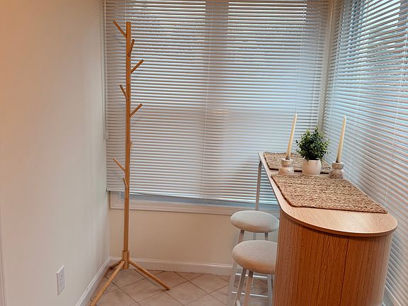 4th image of 603 Ocean Rd Unit 3