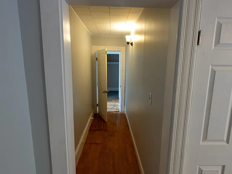 125 Tarrytown Rd #123 — Photo 22