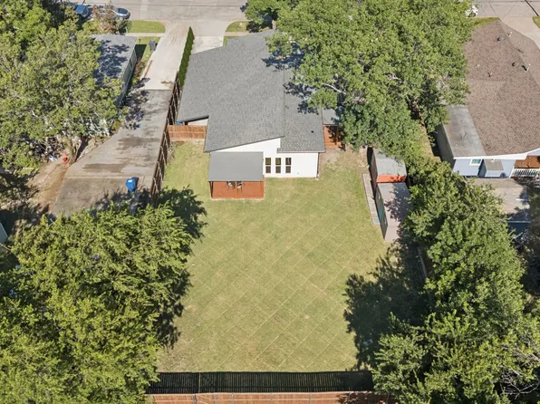 1108 N Church St, McKinney, TX 75069