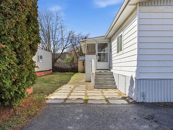 4th image of 159 Zirnhelt Rd #26