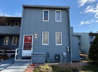 18 Gardner Bay Rd, Sunapee, NH 03782