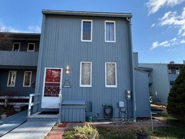 18 Gardner Bay Rd, Sunapee, NH 03782