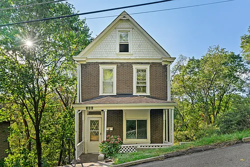 409 Clugston Ave Photo 1