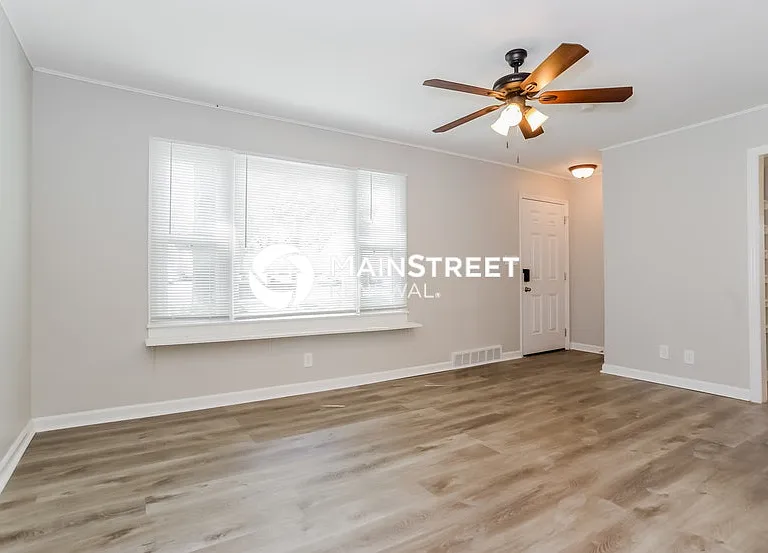 11810 W 69th St — Photo 5