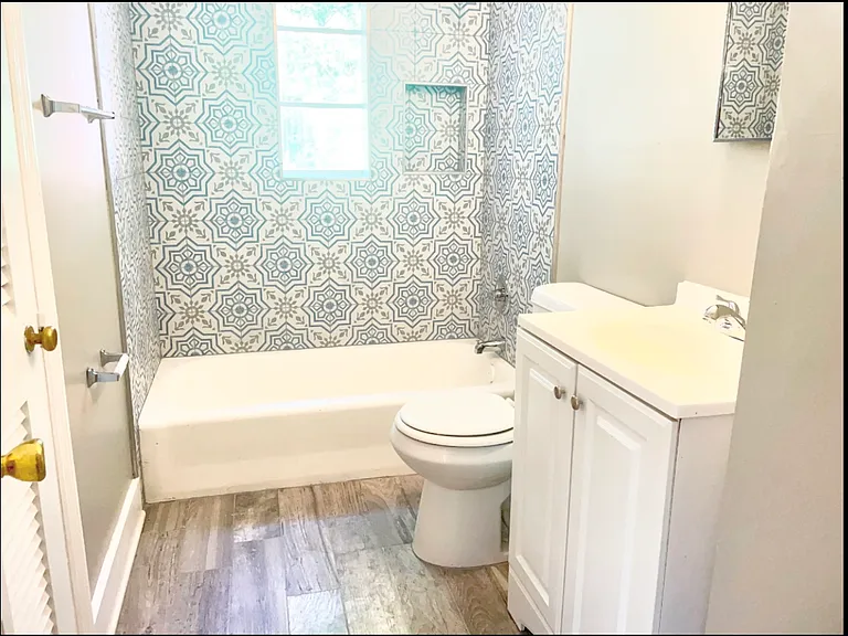 1058 S White Station Rd — Photo 5