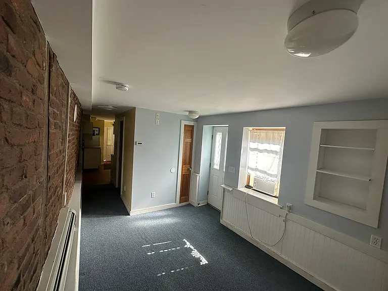 560B S East St — Photo 15