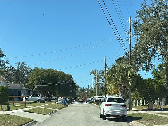4th image of 7321 Ponderosa Dr