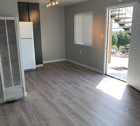 2nd image of 5141 Sacramento Ave #2