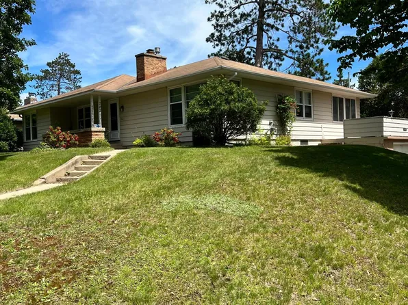 222 SW 1st Ave, Grand Rapids, MN 55744
