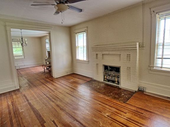 3rd image of 2506 Mendota Road