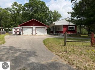 1690 Buena Vista Ave, National City, MI 48748