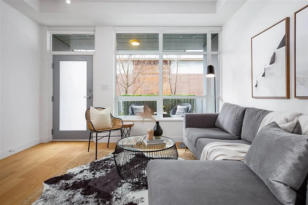 1 bed, 630 sqft, $2,700 — Photo 3
