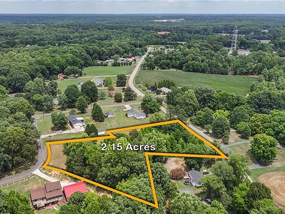 3rd image of 1859 Georgetown Rd