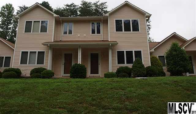 1st image of 3234 White Oak Ct