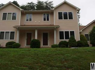 3234 White Oak Ct, Claremont, NC 28610