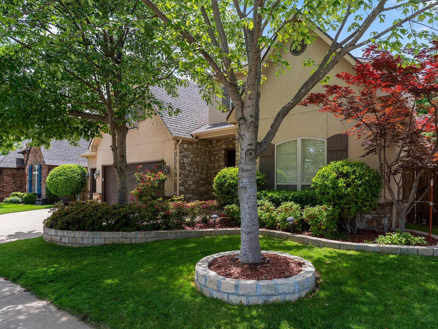 4 bed, 3.5 bath, 3507 sqft, $3,395 — Photo 3