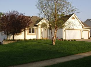 4031 Eastpark Rd, Cedar Falls, IA 50613