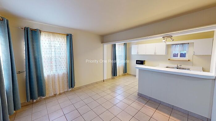 1st image of 1114 Grand Ave